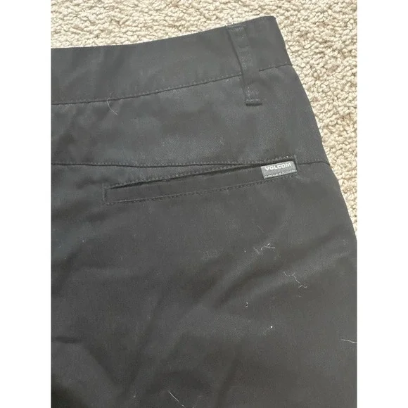 Men's Volcom Chino Shorts - 29W - Picture 4 of 5
